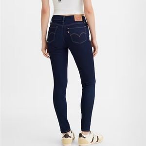 Levi's Super Skinny Jeans #710